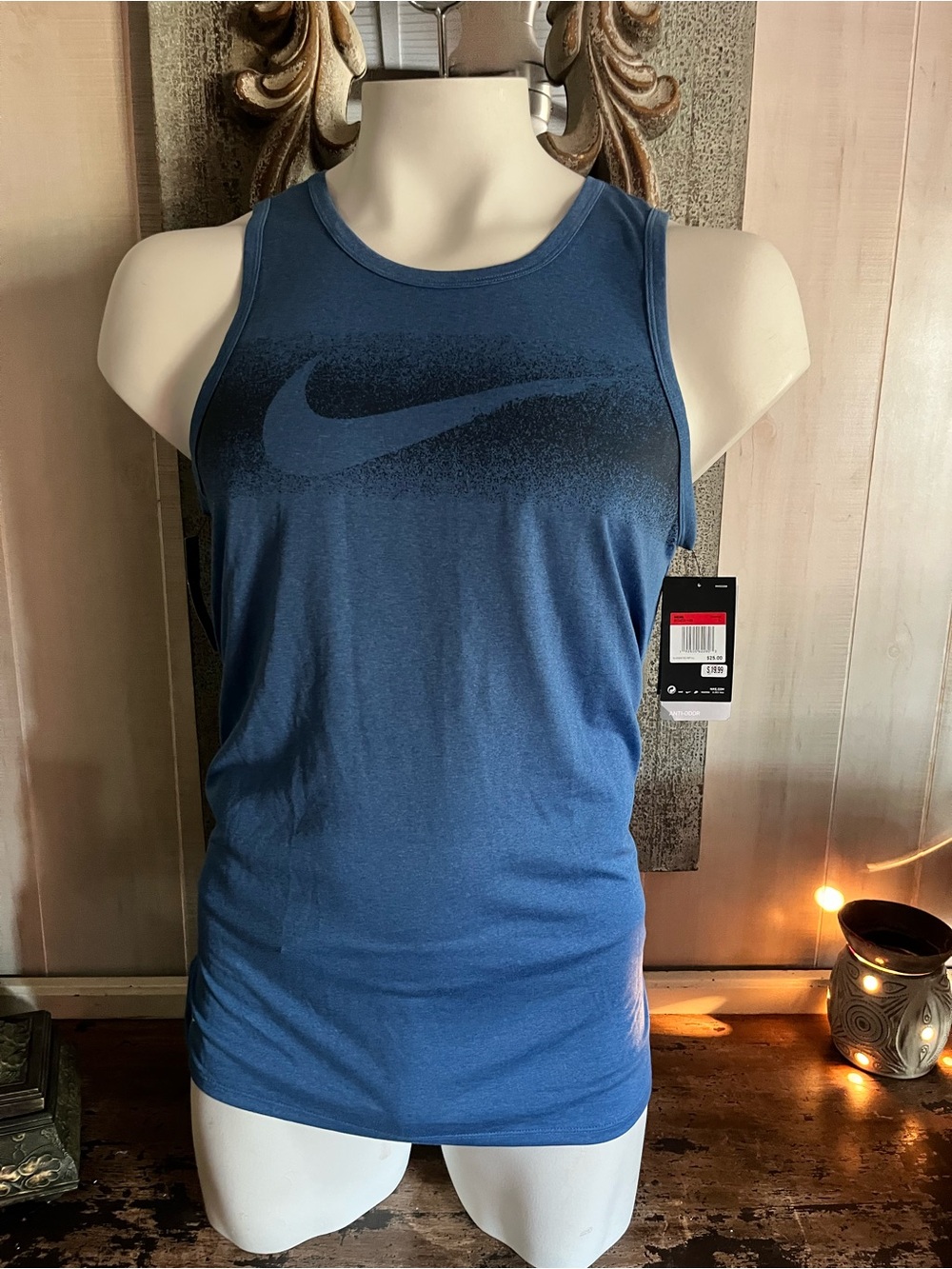 Nike Blue Gradient Swoosh Men's Tank Top